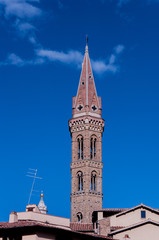 Fototapeta na wymiar Campanile in Firenze