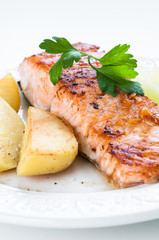 Salmon with Potatoes