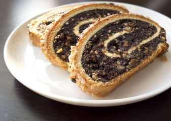 Poppy cake