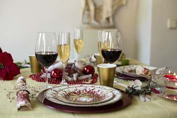 Dining Christmas table