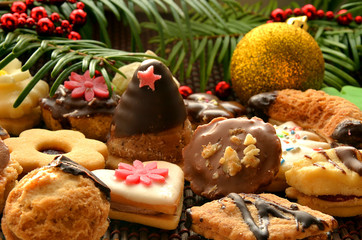 Christmas sweets, cookies and decoration - obrazy, fototapety, plakaty