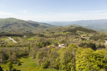 Fototapeta na wymiar Пейзажи Тосканы. Вид с горы Верна.