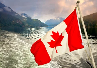 Wandaufkleber kanadische Flagge © Miloslav Doubrava