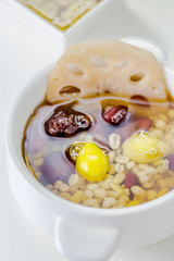 Lotus root and ginkgo nut in longan syrup