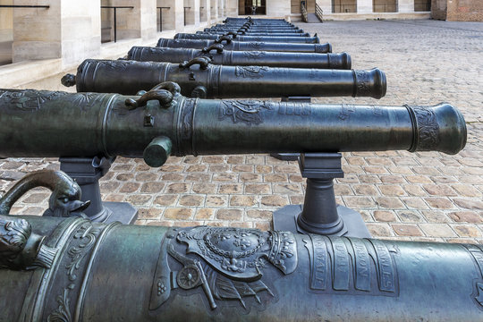 Old pig iron cannons decoration, Paris