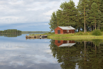 Obraz premium Swedish lakeside