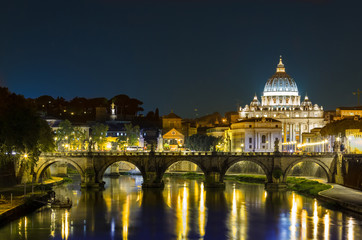 Fototapeta na wymiar Rome, Angels bridge and St. Peter