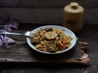 Плов, рис, мясо, чеснок