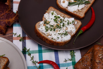 Sandwich with soft cheese