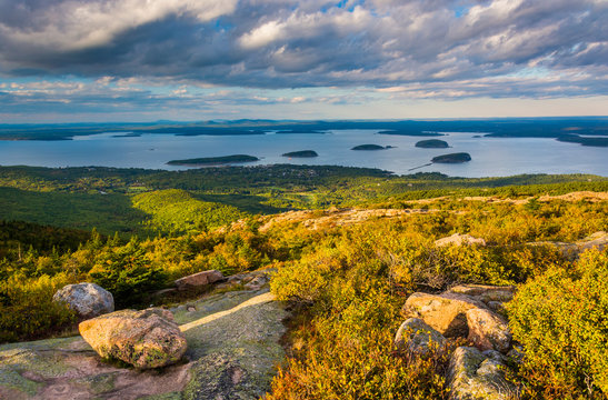 Evening view from Caddilac Mountain in Acadia National Park, Mai