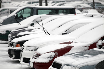 Autos im Winter