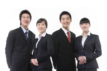 스튜디오 안의 일하고 있는 비즈니스맨과 비즈니스 우먼