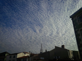 Beau ciel nuageux à Marans