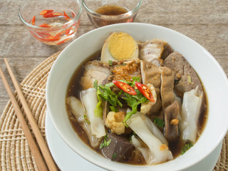 boiled Chinese pasta square
