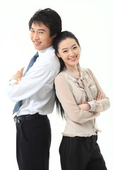 서서 제스처를 취하는 아시안 비즈니스맨과 우먼