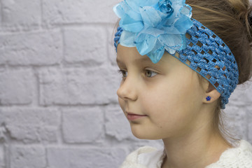 Dziewczynka w opasce © anabel78