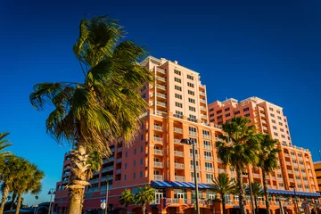 Papier Peint photo autocollant Clearwater Beach, Floride Palmiers et grand hôtel à Clearwater Beach, en Floride.