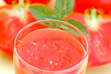 Freshly squeezed tomato juice