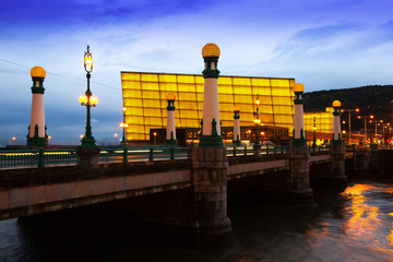 Obraz premium View of Sant Sebastian in evening