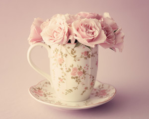Vintage Bouquet of roses in a coffee cup - 74851259