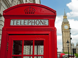 Fototapeta na wymiar Red telephone box and Big Ben, London