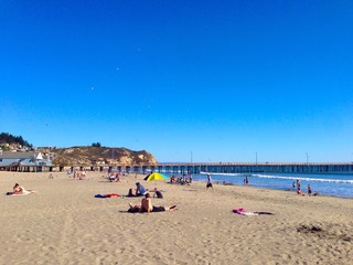 Fototapeta na wymiar Nice sunny day in Avila Beach California