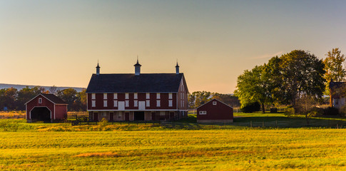 Barn on a farm in Gettysburg, Pennsylvania.