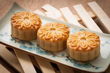 mooncake , traditional chinese foods during mid autumn festival