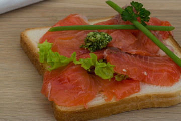 Salmon sandwich