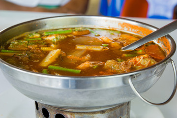 hot and sour curry shrimp and vegetables