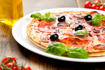 PIZZA aus steinoffen