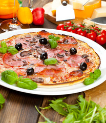 PIZZA aus steinoffen
