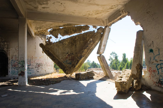 Destroyed mosque in Golan Heights