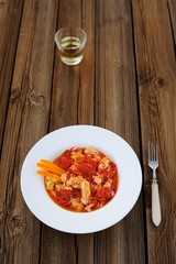 Chinese scrambled eggs with tomatoes and rice wine