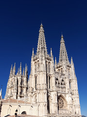 Fototapeta na wymiar Full view of famous Cathedral of Burgos