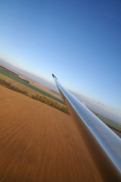 Glider wing during take off