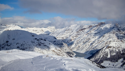 Fototapeta na wymiar winter time in Alps
