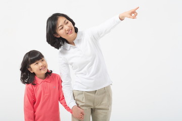 아시안 엄마와 아이