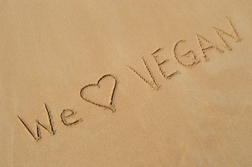 Message "We love vegan"