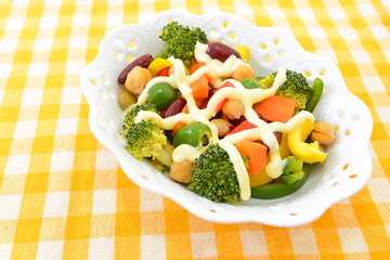 美味しそうなサラダ