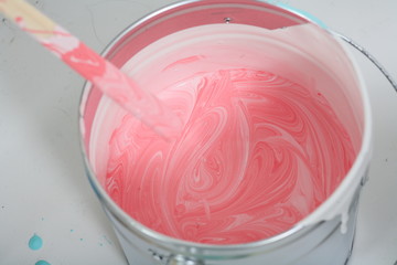 페인트와 도구들