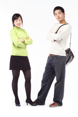 스튜디오 속 젊은 커플 