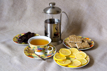 Чай с лимоном