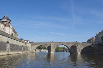 Naklejka premium laval, stary most.