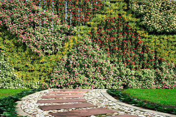 flower and plant wall vertical garden