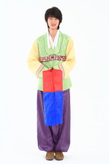 Fototapeta premium 한복 입은 한국 청년