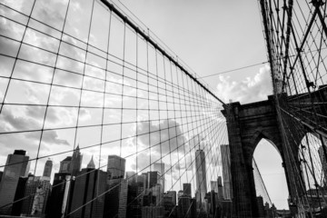 New York City, Brooklyn Bridge skyline black and white - 74965828