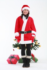 산타 복장을 한 소녀와 선물