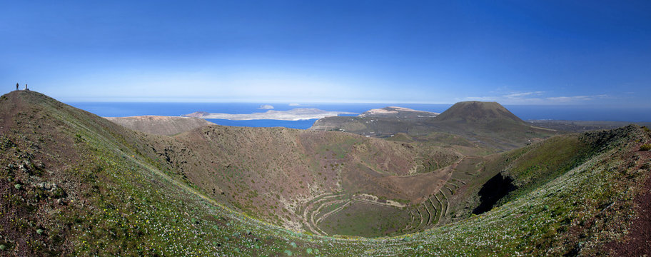 Lanzarote - Kraterkessel des Vulkans Los Helechos