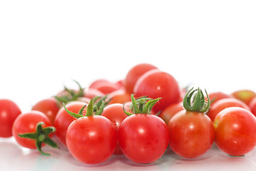  cherry tomatoes